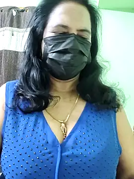 Snapshot of mallu-lover chatting on February 8, 2026, 4:21 am mallu-lover online show from February 8, 2026, 4:21 am