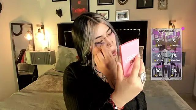 Snapshot of pinkk_deemon chatting on July 16, 2026, 2:25 pm pinkk deemon online show from July 16, 2026, 2:25 pm