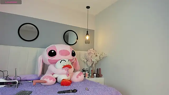 Snapshot of amy_miller1 chatting on February 11, 2026, 1:55 pm amy miller1 online show from February 11, 2026, 1:55 pm