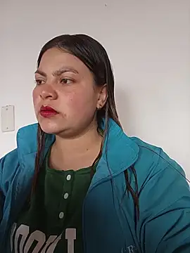 Snapshot of LUCIANA__99 chatting on October 3, 2025, 12:06 pm LUCIANA  99 online show from October 3, 2025, 12:06 pm