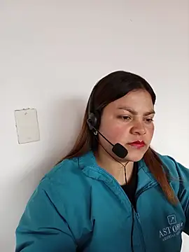 Snapshot of LUCIANA__99 chatting on September 30, 2025, 3:18 pm LUCIANA  99 online show from September 30, 2025, 3:18 pm