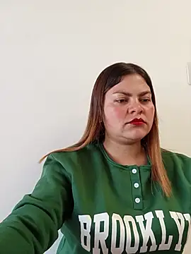 Snapshot of LUCIANA__99 chatting on October 23, 2025, 4:05 pm LUCIANA  99 online show from October 23, 2025, 4:05 pm