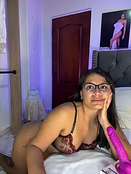 ema zoe online show from March 16, 2026, 12:40 am