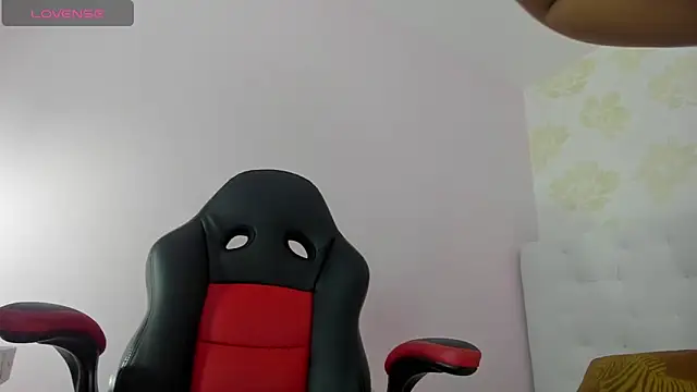 ALISSON BARKER online show from September 29, 2025, 12:11 pm