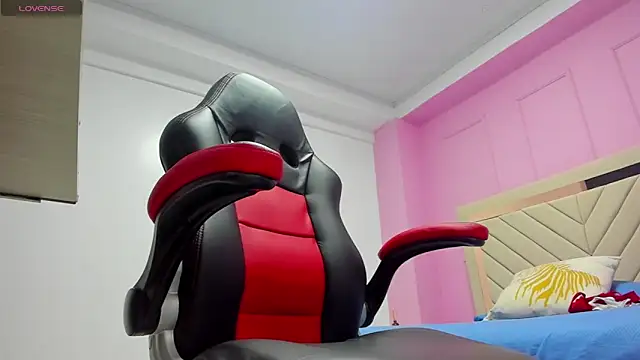 ALISSON BARKER online show from November 7, 2025, 12:10 pm