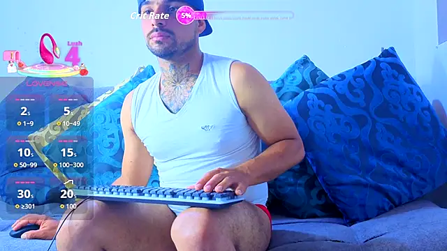 tomas smith1 online show from October 24, 2025, 7:35 pm