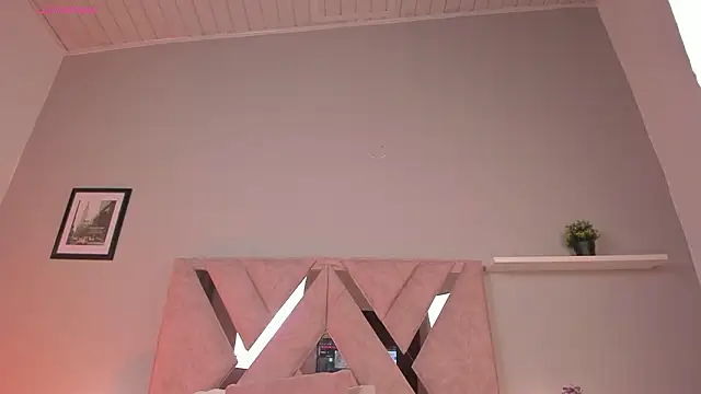 Snapshot of victoria_becker_ chatting on February 2, 2026, 12:15 pm victoria becker online show from February 2, 2026, 12:15 pm