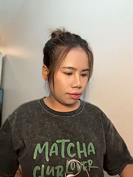 Snapshot of Kath_C chatting on July 13, 2026, 5:29 am Kath C online show from July 13, 2026, 5:29 am