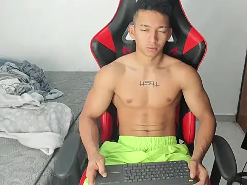 Snapshot of JuanchiT66 chatting on February 6, 2026, 2:13 pm JuanchiT66 online show from February 6, 2026, 2:13 pm