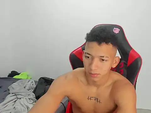 Snapshot of JuanchiT66 chatting on January 10, 2026, 5:03 am JuanchiT66 online show from January 10, 2026, 5:03 am