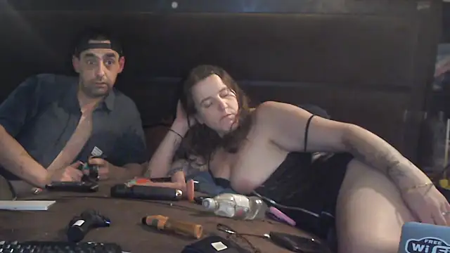 thatsassycouple online show from October 8, 2025, 6:26 am