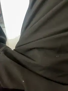 Snapshot of NoddingScorpion chatting on November 5, 2025, 9:56 am NoddingScorpion online show from November 5, 2025, 9:56 am