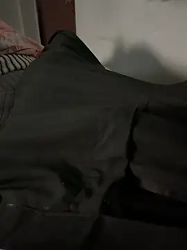 Snapshot of NoddingScorpion chatting on October 10, 2025, 10:27 am NoddingScorpion online show from October 10, 2025, 10:27 am