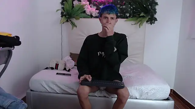 Snapshot of iam_lukas__ chatting on September 26, 2025, 7:26 am iam lukas online show from September 26, 2025, 7:26 am