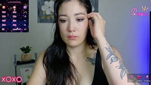 Snapshot of Eliih_01 chatting on February 25, 2026, 3:23 pm Eliih 01 online show from February 25, 2026, 3:23 pm