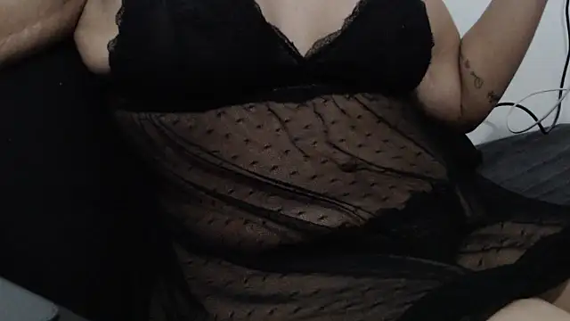 Luaproibida online show from October 8, 2025, 4:40 pm