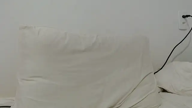 Luaproibida online show from September 21, 2025, 1:11 am