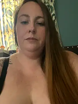 Snapshot of Domimommy420 chatting on October 18, 2025, 6:32 pm Domimommy420 online show from October 18, 2025, 6:32 pm