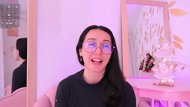 Ginevra esposito online show from December 18, 2025, 12:42 pm