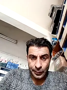 alex10alexx online show from November 1, 2025, 10:31 am