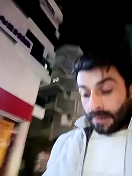 alex10alexx online show from November 22, 2025, 5:45 pm