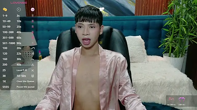 dilan 911 online show from November 11, 2025, 5:41 pm