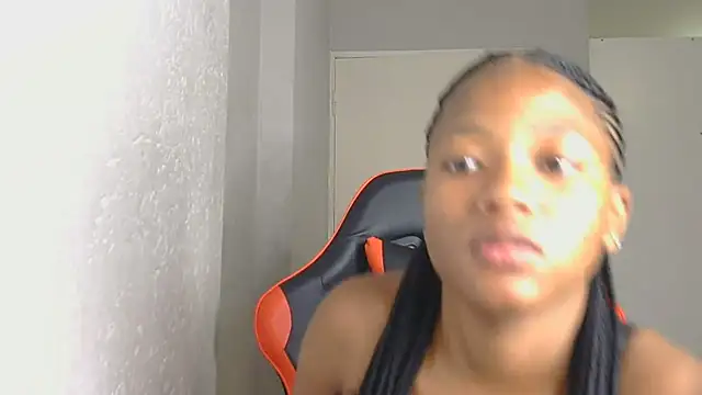 Snapshot of Ballenciaa chatting on December 17, 2025, 4:34 pm Ballenciaa online show from December 17, 2025, 4:34 pm