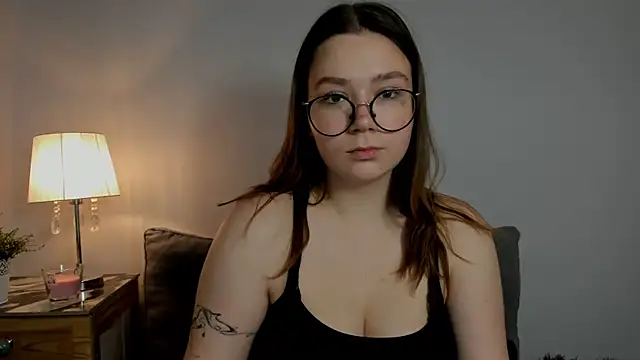 Snapshot of KatySensualy chatting on October 24, 2025, 4:28 pm KatySensualy online show from October 24, 2025, 4:28 pm