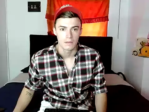 Ken bigcock77 online show from September 24, 2025, 5:08 pm