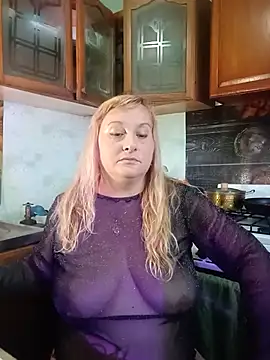 XHelenaX90 online show from October 19, 2025, 12:30 pm