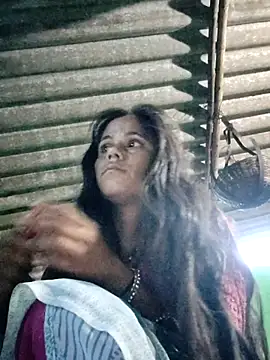 Hot-ilaiy online show from September 10, 2025, 12:31 am