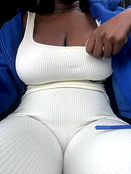 OrchidBae online show from October 17, 2025, 11:56 am