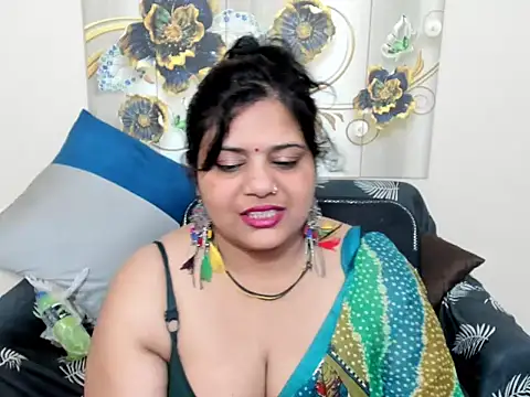 misssoniya3 online show from June 25, 2026, 4:10 am