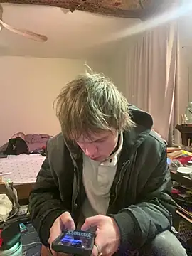 XanderOzzz online show from January 18, 2026, 4:49 am