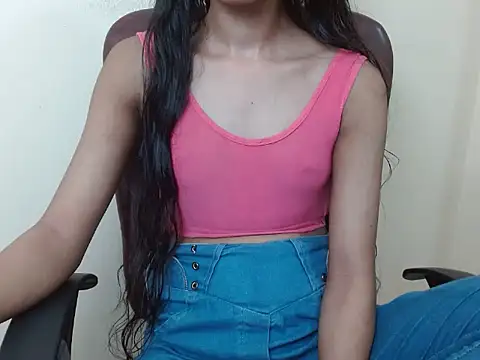 Snapshot of smallcuute chatting on September 13, 2025, 9:09 am smallcuute online show from September 13, 2025, 9:09 am