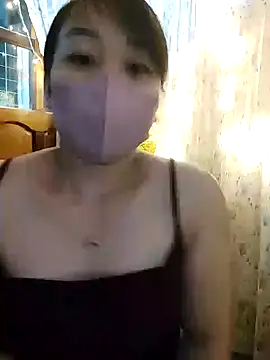 Laurie369 online show from September 25, 2025, 4:24 pm