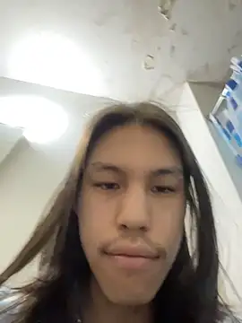 heytherepeoples717 online show from April 20, 2026, 11:24 am