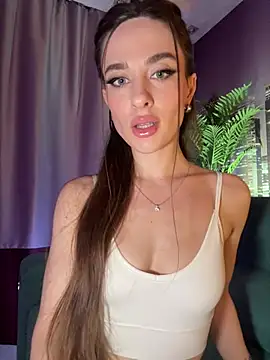 Snapshot of _shadylady_ chatting on June 24, 2026, 5:44 pm shadylady online show from June 24, 2026, 5:44 pm