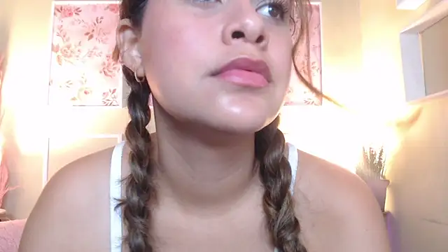 CurlyDani online show from February 22, 2026, 2:47 am