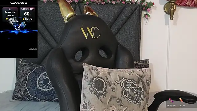 IndraKaur  online show from October 22, 2025, 3:11 pm