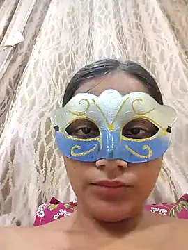 Snapshot of rimasharma_10 chatting on September 17, 2025, 6:32 pm rimasharma 10 online show from September 17, 2025, 6:32 pm