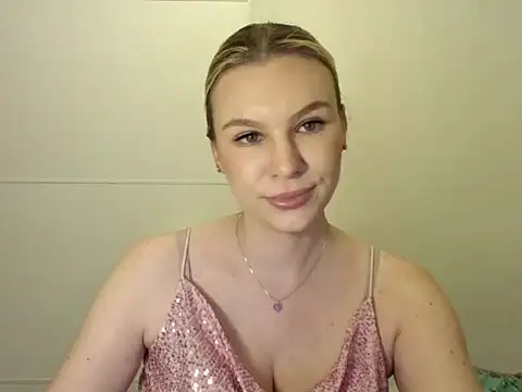Snapshot of SadieBrilliance chatting on October 21, 2025, 6:07 pm SadieBrilliance online show from October 21, 2025, 6:07 pm