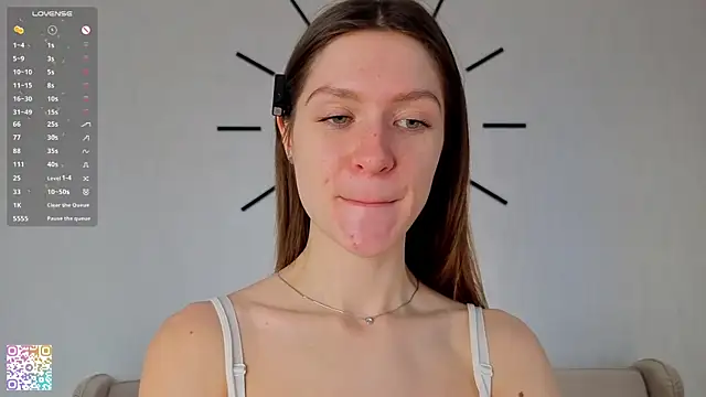 Snapshot of MinaMancilla chatting on October 1, 2025, 4:39 am MinaMancilla online show from October 1, 2025, 4:39 am