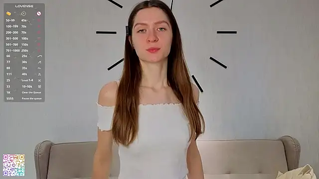 Snapshot of MinaMancilla chatting on September 28, 2025, 4:19 am MinaMancilla online show from September 28, 2025, 4:19 am