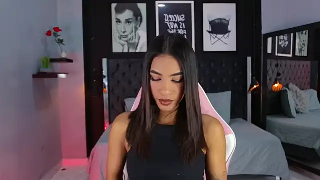 kitty collins  online show from January 13, 2026, 11:14 am