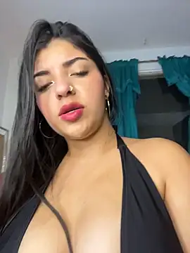 Snapshot of Isaa-Sweet chatting on November 15, 2025, 9:57 am Isaa-Sweet online show from November 15, 2025, 9:57 am