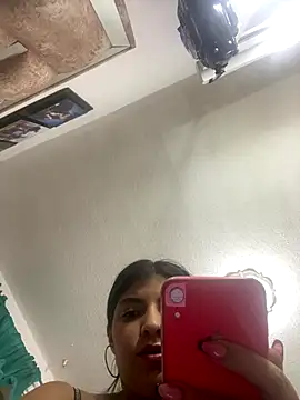 Snapshot of Isaa-Sweet chatting on October 3, 2025, 2:18 pm Isaa-Sweet online show from October 3, 2025, 2:18 pm