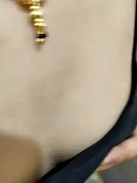 Jcj bhabi online show from November 4, 2025, 6:01 pm