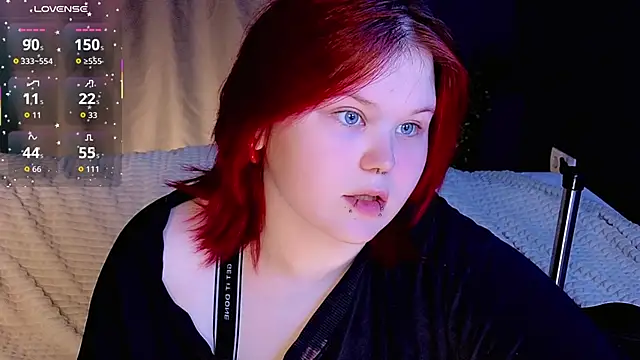 fillisfox  online show from November 16, 2025, 11:04 am