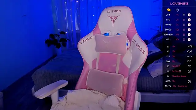 AnyaTaylor  online show from March 28, 2026, 3:18 am